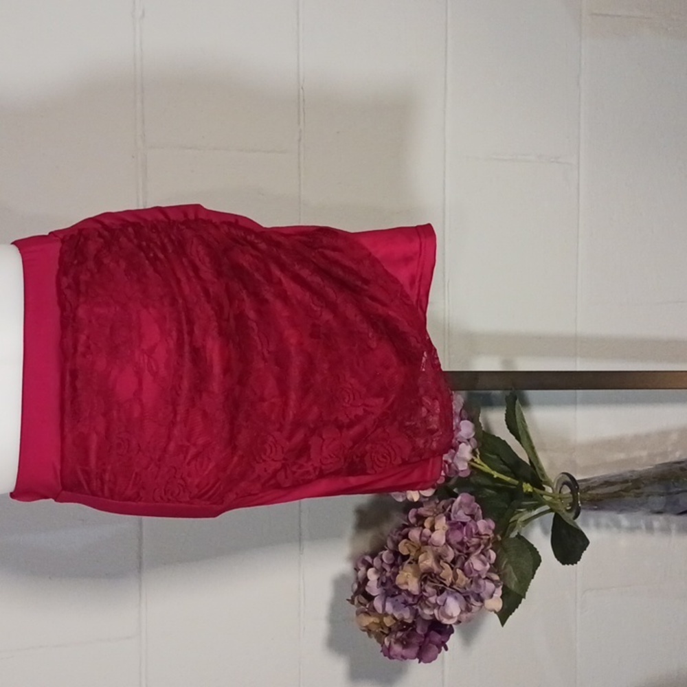 Red skirt